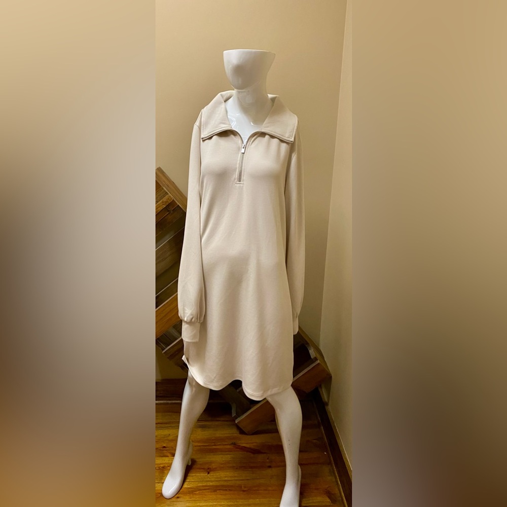 Express Cream Long Sleeve Zip Dress